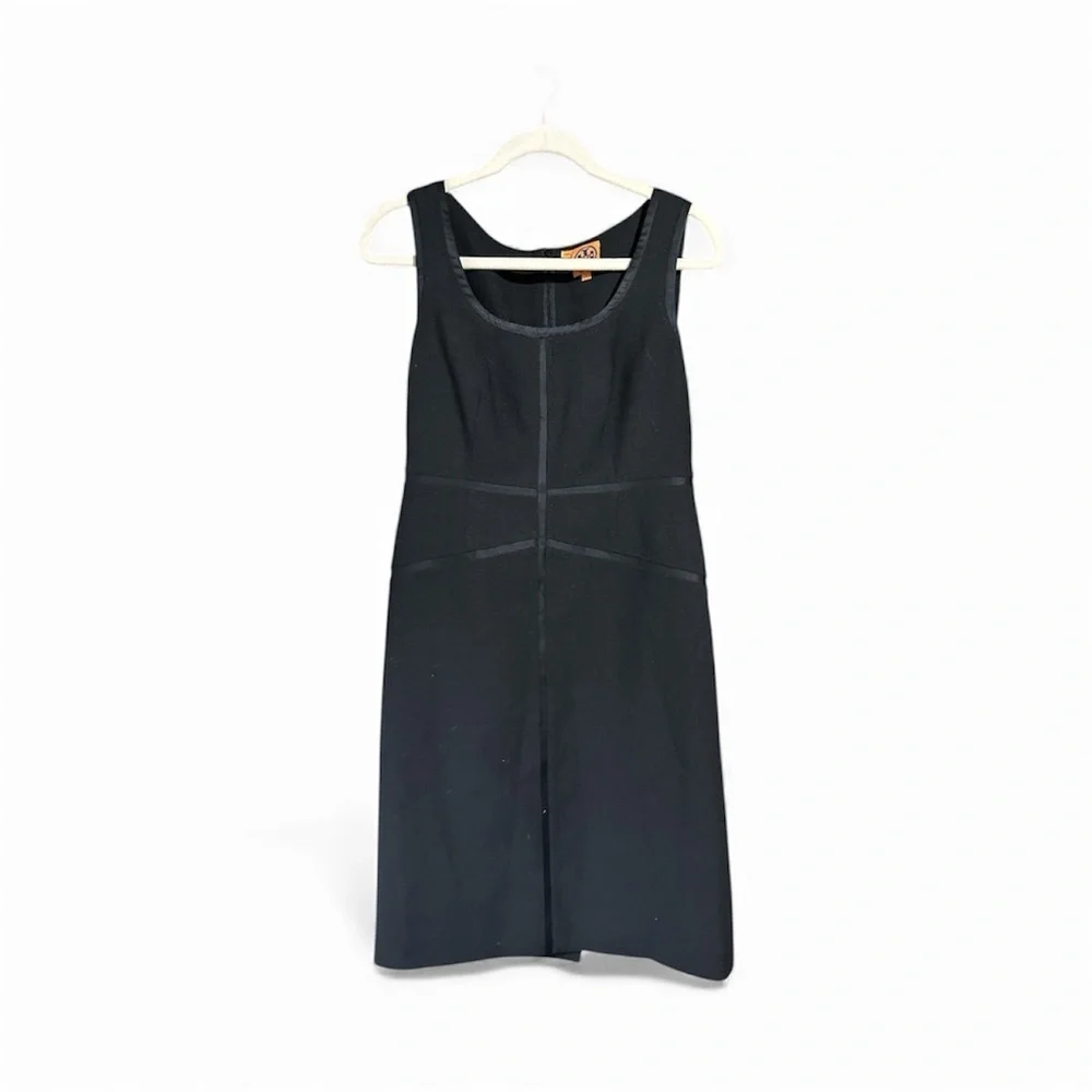 satin-trim crepe cocktail dress St. John Lace Trim Asymmetric Satin Back Crepe Dress In Midnight - 73% Off